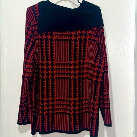 Investments Women Heavy Red Black Long Sleeve Sweater Tunic Shirt Size 2X - Picture 2 of 3